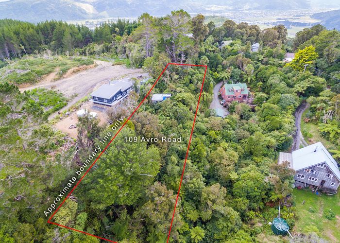  at 109 Avro Road, Blue Mountains, Upper Hutt
