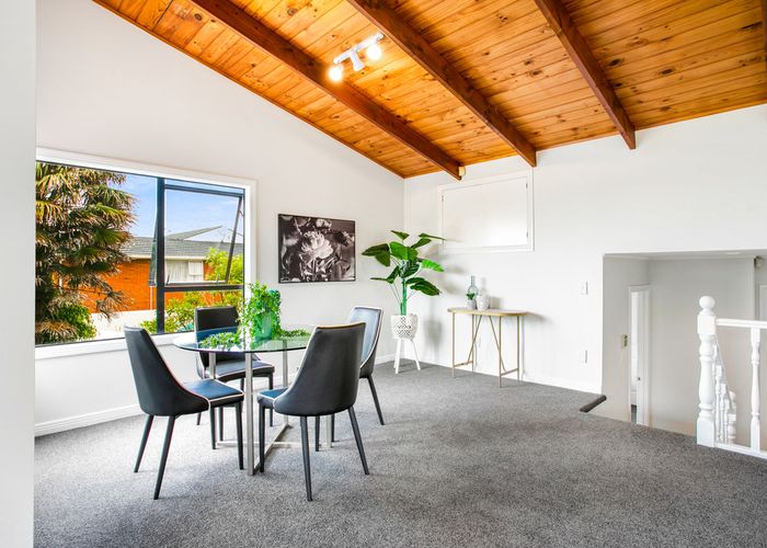  at 2/4305 Great North Road, Glendene, Auckland