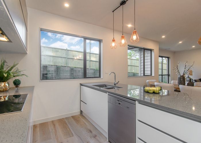  at 85 Rosedale Road, Pinehill, Auckland