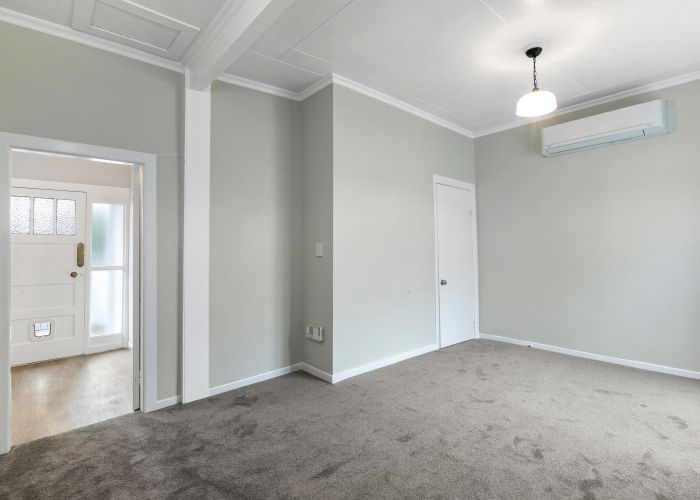  at 10 Bathgate Street, South Dunedin, Dunedin