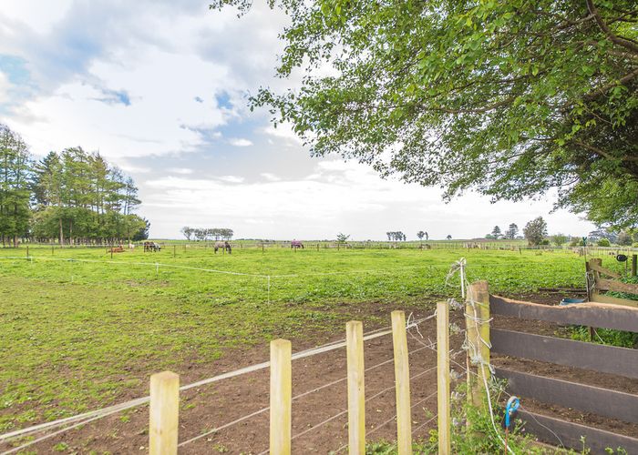  at 375B State Highway 3, Westmere, Whanganui