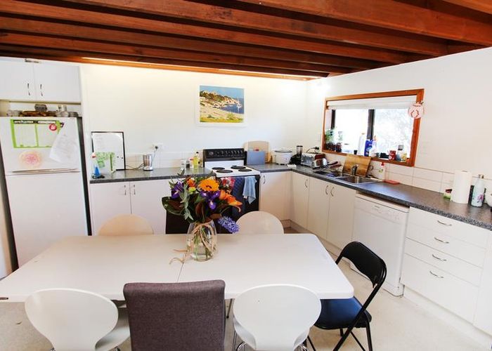  at 2 Cosy Dell Road, North Dunedin, Dunedin