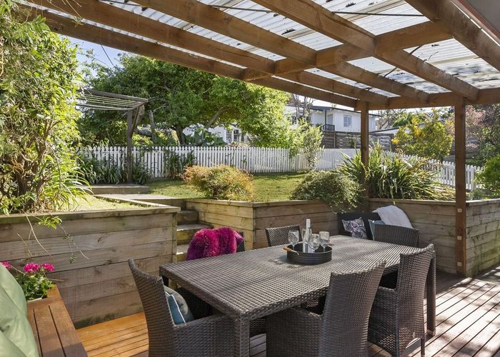  at 12B Penton Road, Stanmore Bay, Whangaparaoa