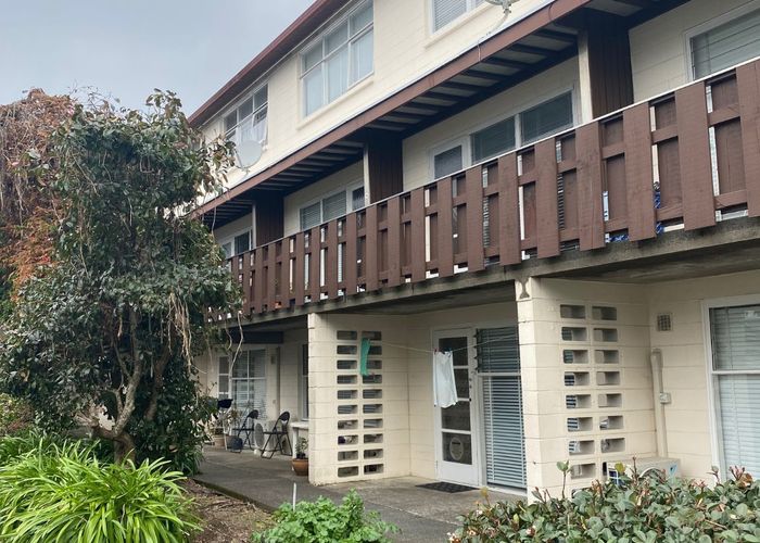  at 7/9 Esplanade road, Mount Eden, Auckland City, Auckland