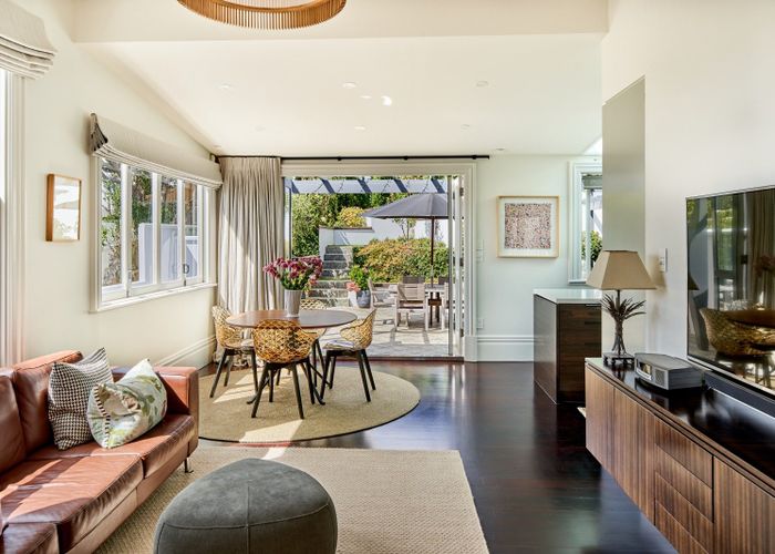 at 29 The Crescent, Roseneath, Wellington