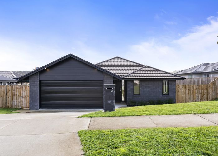  at 13 Leathem Crescent, Pokeno