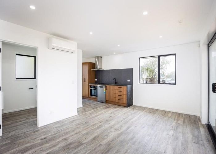  at 4 Banks Street, Westown, New Plymouth, Taranaki