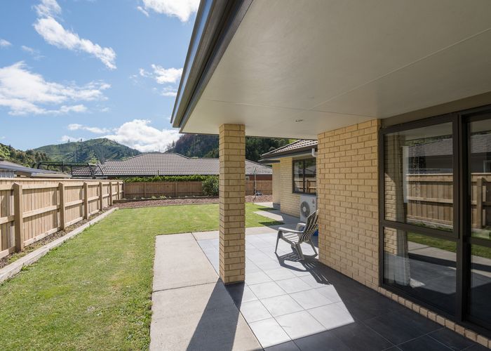  at 4 Olivine Terrace, The Brook, Nelson