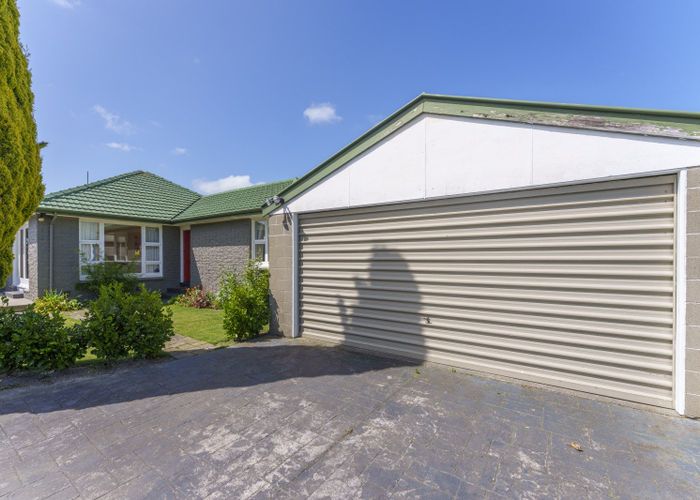  at 14 Coniston Avenue, Ilam, Christchurch City, Canterbury