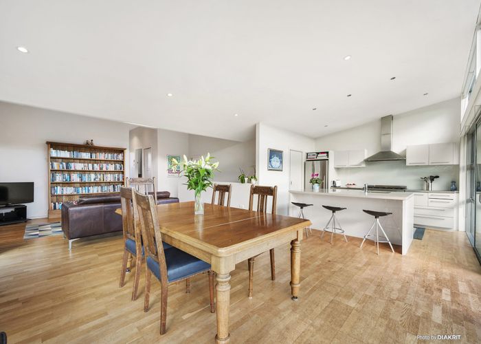  at 44 Hanover Street, Wadestown, Wellington