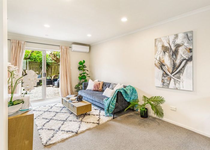  at 7/4 Keeling Road, Henderson, Auckland