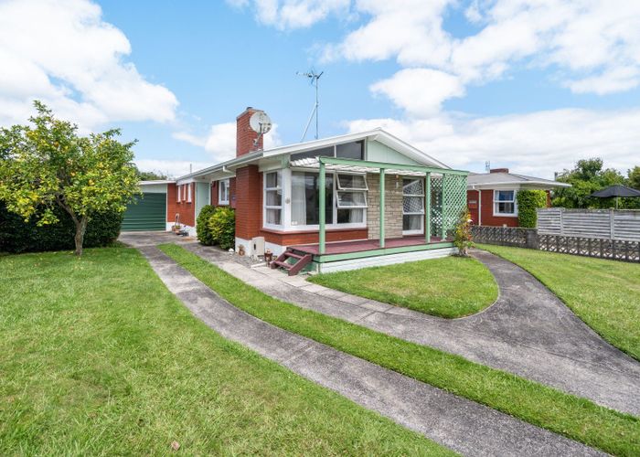  at 10 Bowen Place, Saint Andrews, Hamilton, Waikato