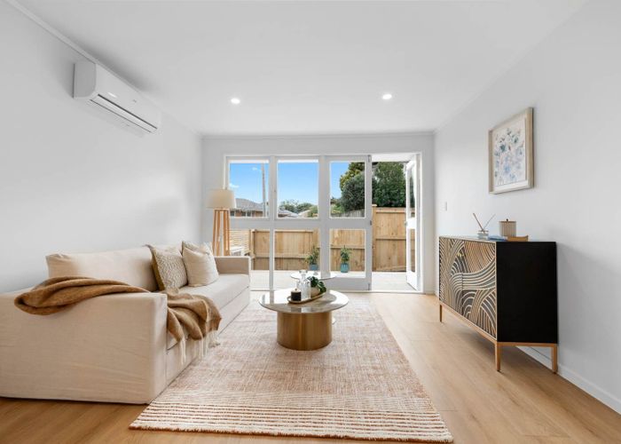  at 35A Marendalla Drive, Bucklands Beach, Manukau City, Auckland