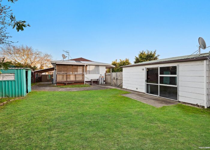  at 6 Sheila Place, Dinsdale, Hamilton