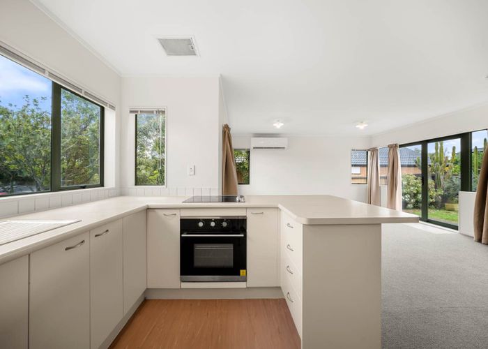  at 25 Kona Crescent, Henderson, Waitakere City, Auckland