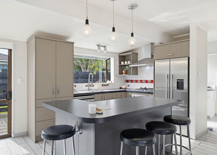  at 7 Willowstream Grove, Cloverlea, Palmerston North, Manawatu / Whanganui