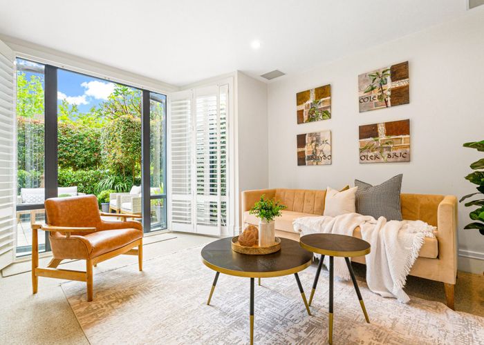  at 2/9 Balfour Road, Parnell, Auckland