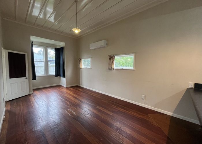  at 104C Ferguson Street, West End, Palmerston North, Manawatu / Whanganui