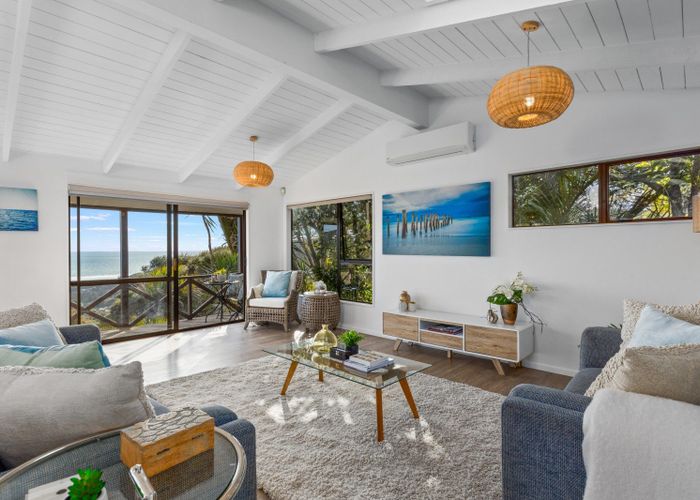  at 22 Pendrell Road, New Lynn