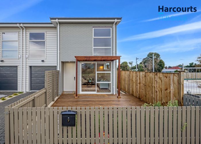  at 7 Karikari Crescent, Takanini, Papakura, Auckland