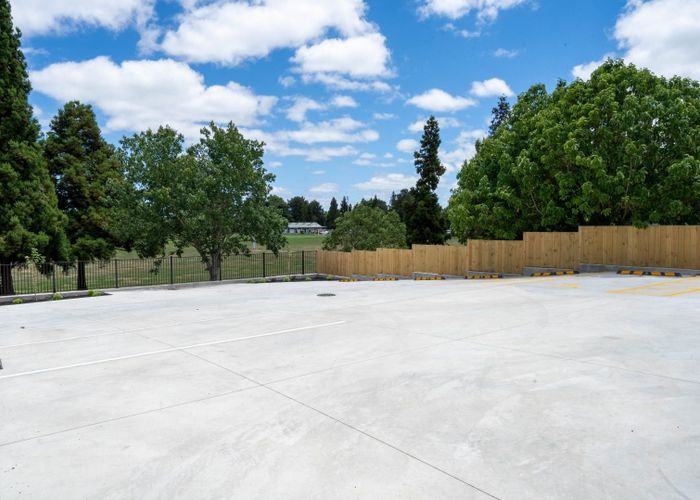  at 11/18a Ohaupo Road, Hamilton Lake, Hamilton, Waikato