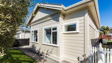  at 37 Humber Street, Island Bay, Wellington