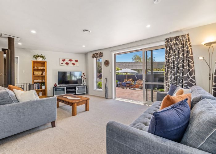  at 23 Clivedon Place, Redwood, Christchurch