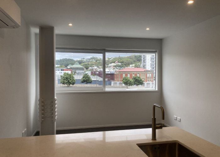  at 4/32 Martin Square, Te Aro, Wellington, Wellington