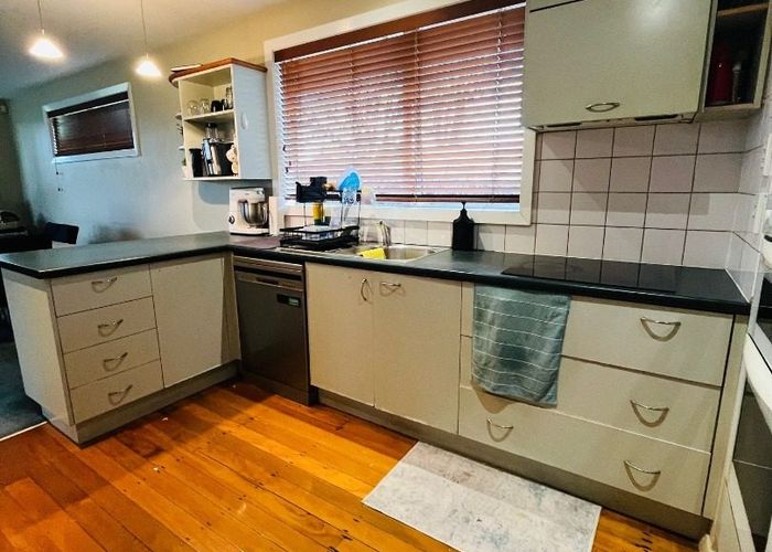  at 11 Gloaming Place, Sockburn, Christchurch City, Canterbury
