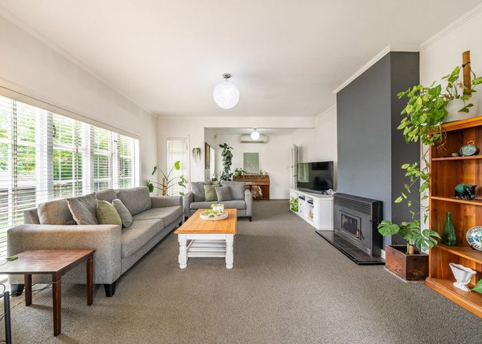  at 11 Golders Road, Elderslea, Upper Hutt, Wellington