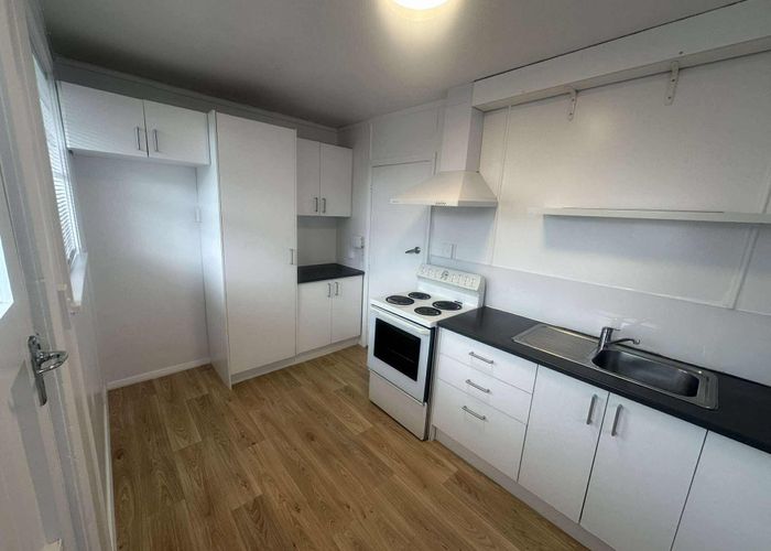  at 6/45 Pine Avenue, Ebdentown, Upper Hutt, Wellington