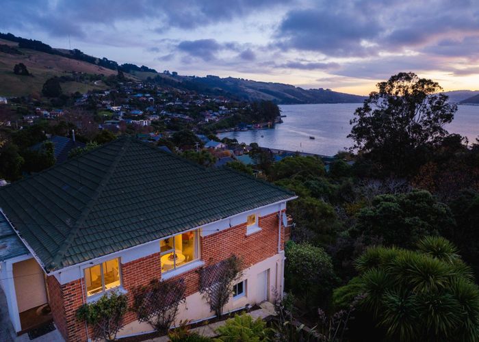  at 22 Wharfdale Street, Macandrew Bay, Dunedin
