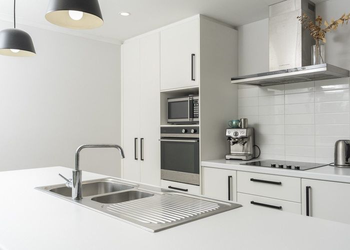  at 33 Ngapuke Lane, Onerahi