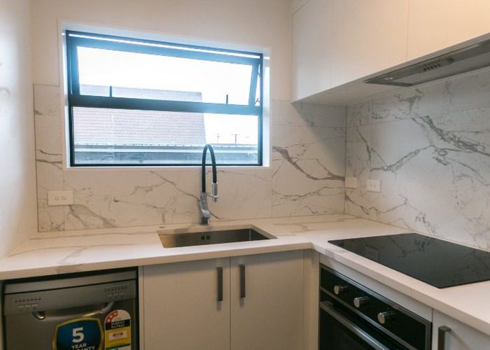  at 4/46 Mount Smart Road, Onehunga, Auckland City, Auckland