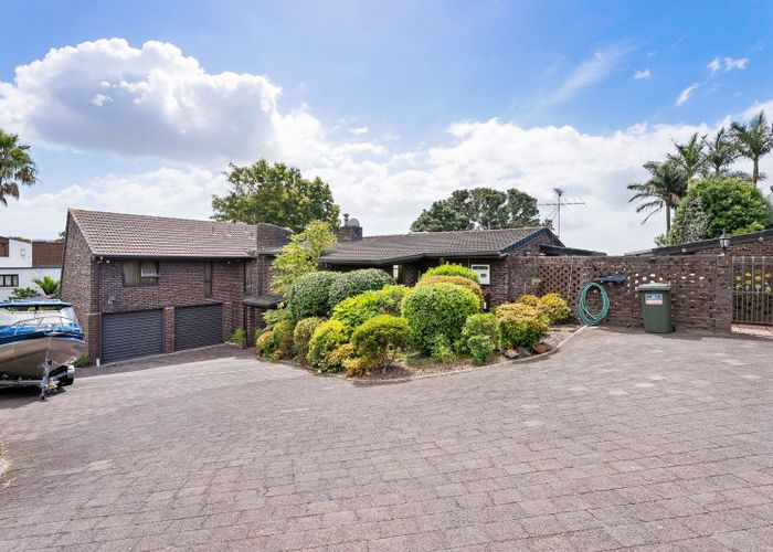  at 19 Sanctuary Point, Sunnyhills, Manukau City, Auckland