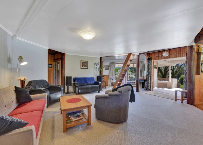  at 89 Sunday Creek Road, Thorpe, Wakefield