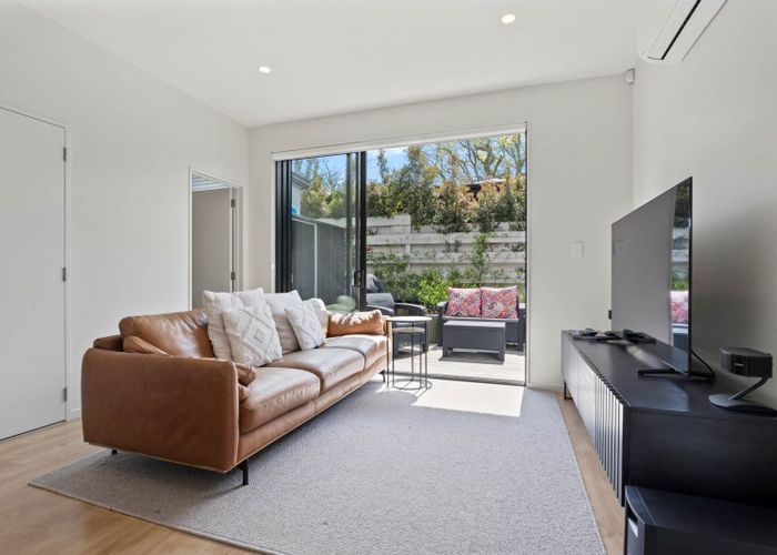  at 2D Cardinal Place, Glendowie, Auckland City, Auckland