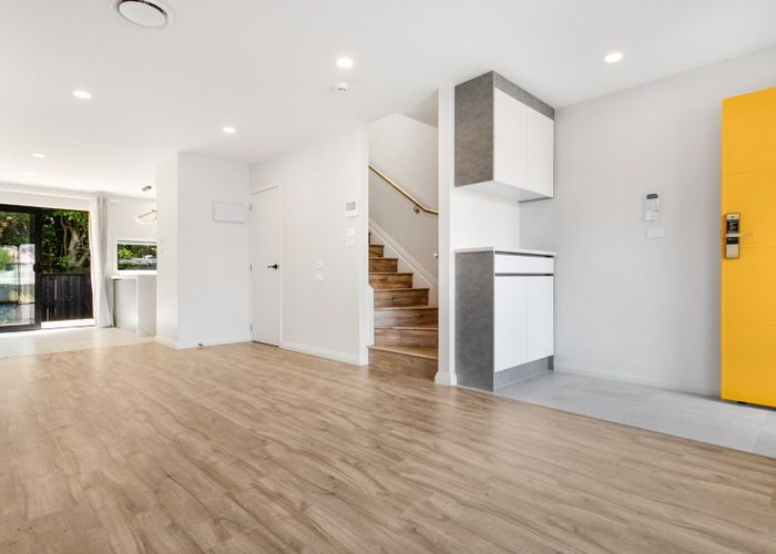  at 48A Waimate Street, Clover Park, Auckland
