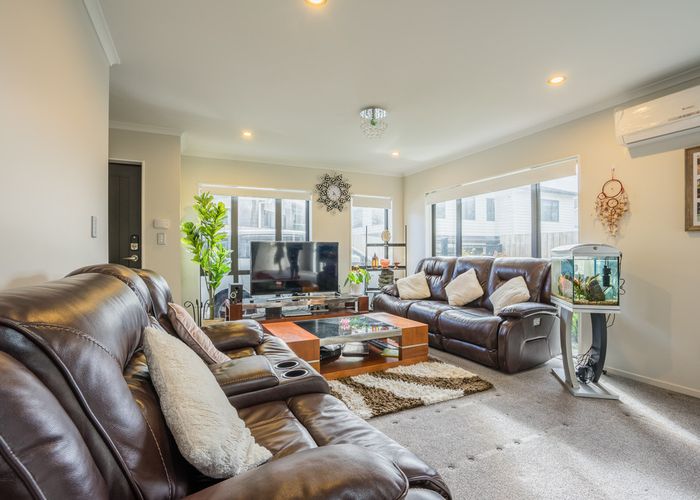  at 5 Te Hiko Way, Mangere, Auckland