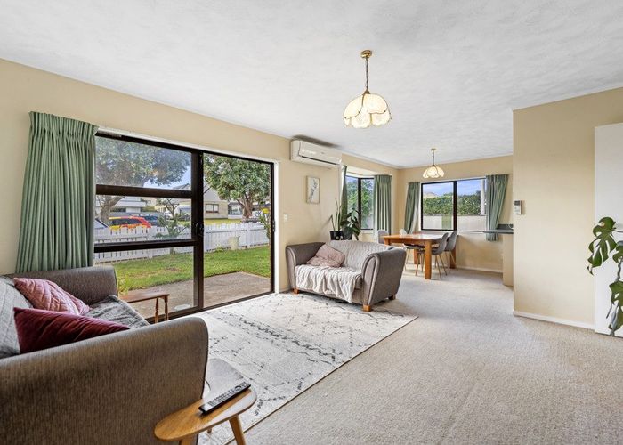 at 2 Sunbrae Grove, Mount Maunganui, Mount Maunganui