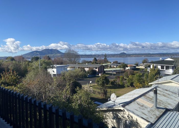  at 2/4 Alberta Street , Acacia Bay, Taupo, Waikato