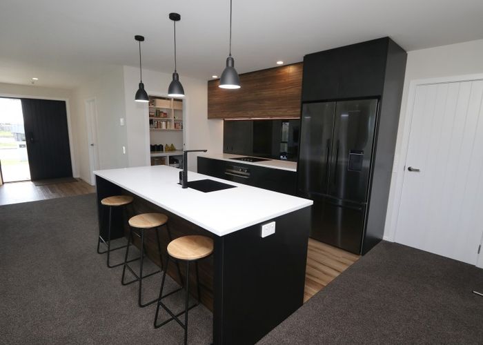  at 17 Roxburgh Place, Tinwald, Ashburton