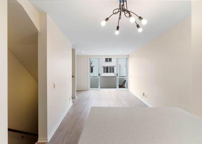  at 33/852 Mount Eden Road, Three Kings, Auckland City, Auckland