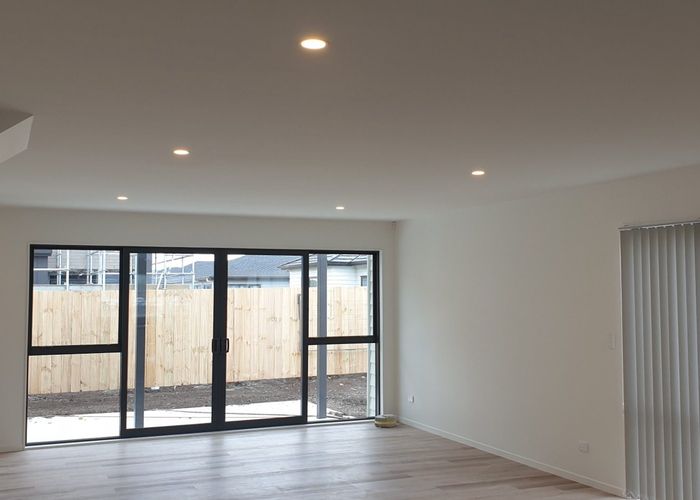  at 180 Walters Road, Takanini, Papakura, Auckland