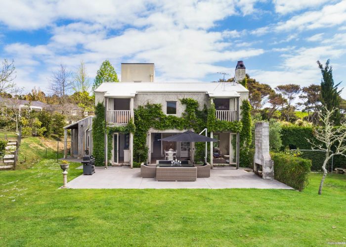  at 534 REDOUBT RD, Tōtara Park, Auckland