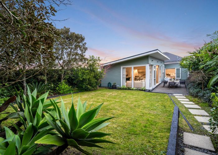  at 24 Chamberlain Street, Grey Lynn, Auckland City, Auckland