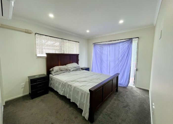  at 9 Navan Place, Dannemora, Auckland