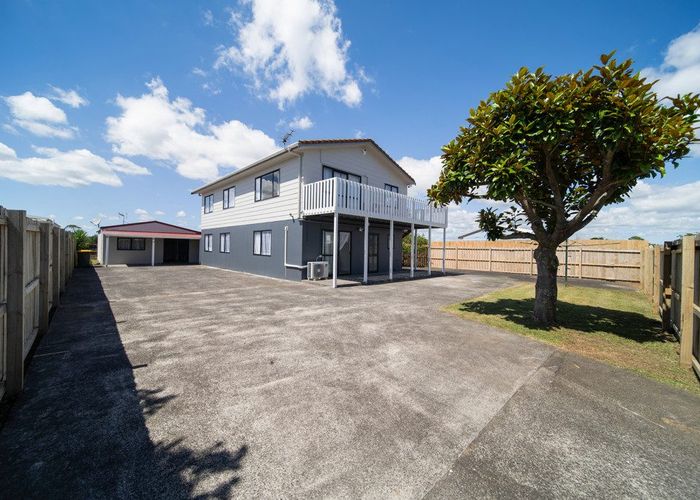  at 77 Maplesden Drive, Clendon Park, Auckland