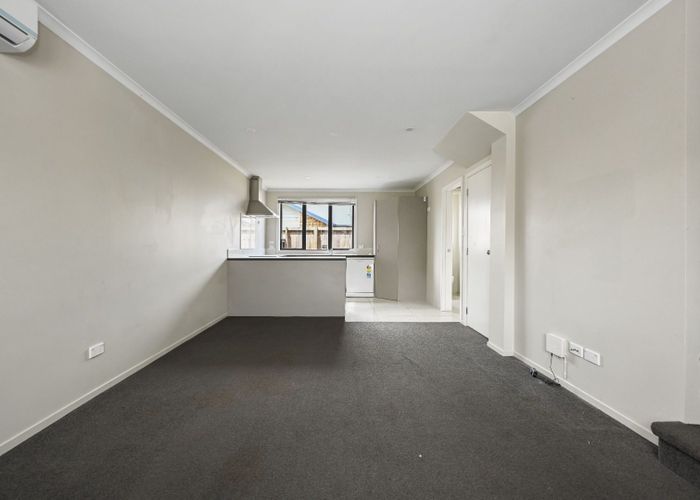  at 8/202 Old Farm Road, Hamilton East, Hamilton, Waikato