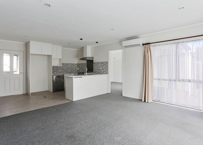  at 102A Hillcrest Road, Papatoetoe, Manukau City, Auckland